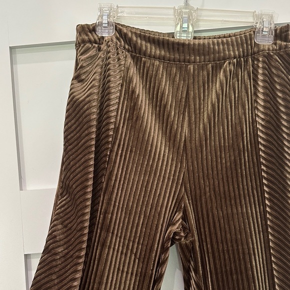 Pink Lily Brown Striped Trousers - Picture 2 of 4